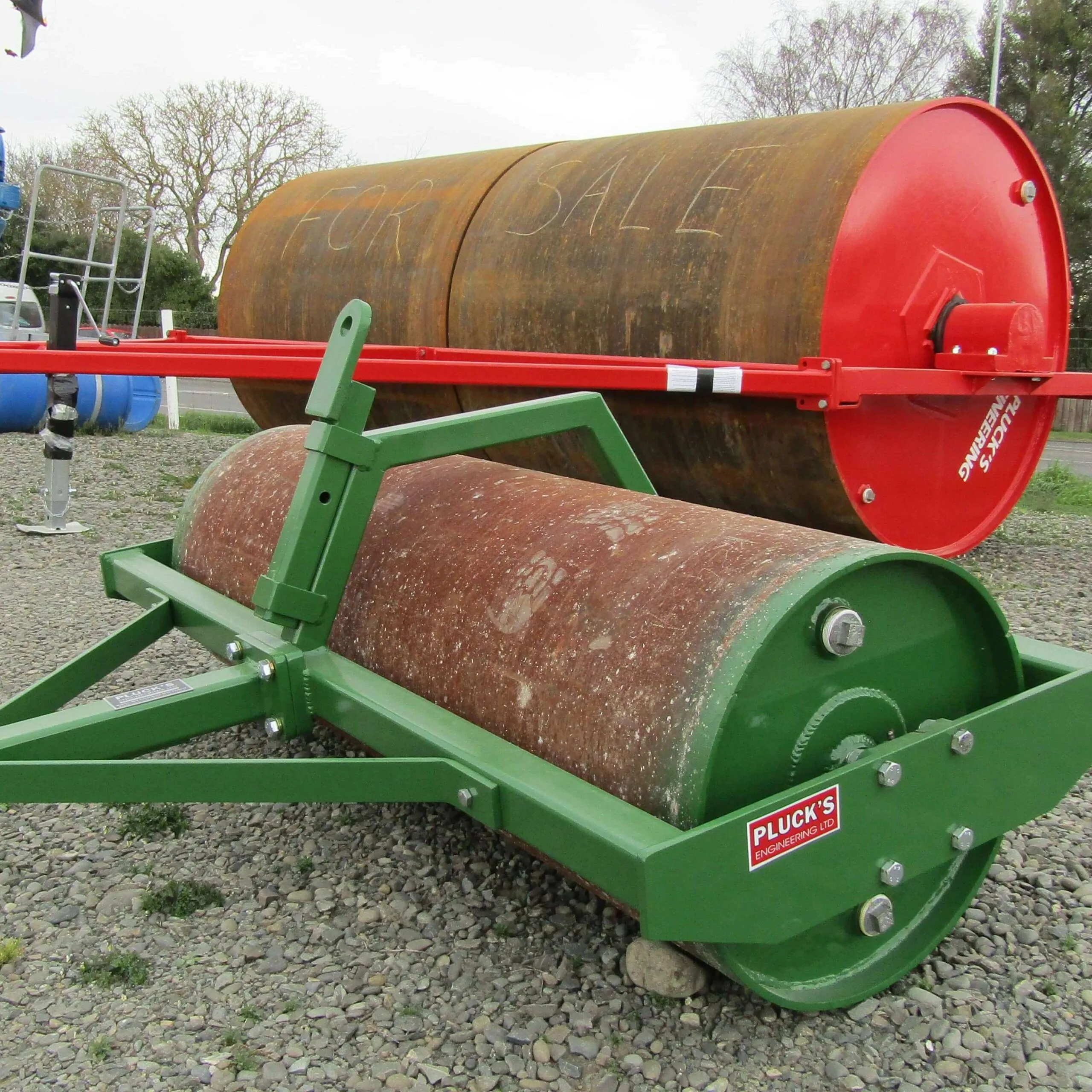 1-1-square-special-plucks-water-ballast-land-roller-small-3-jpg-jpg_custom_resized